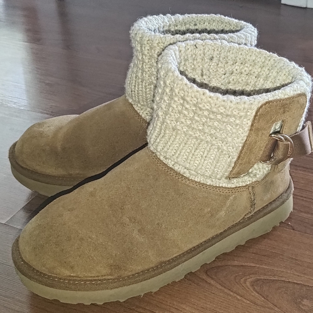 Sold🎀Ugg Sweater Boots